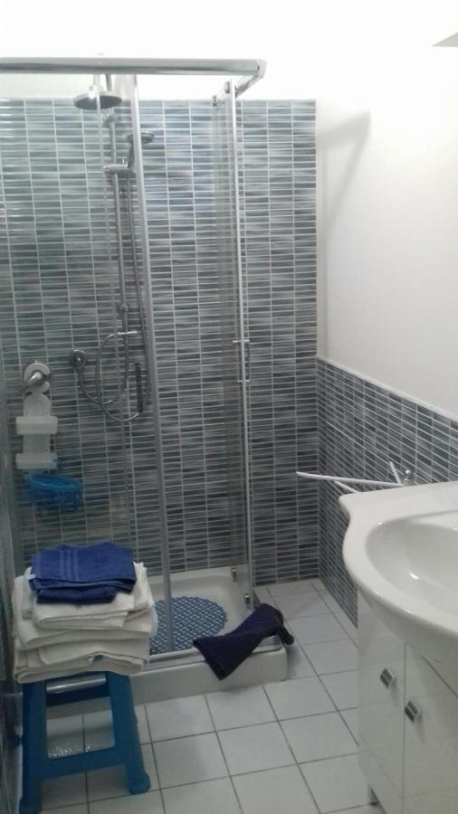 Locazioni Brevi La Rosaviola Guest Rooms Teulada Ngoại thất bức ảnh
